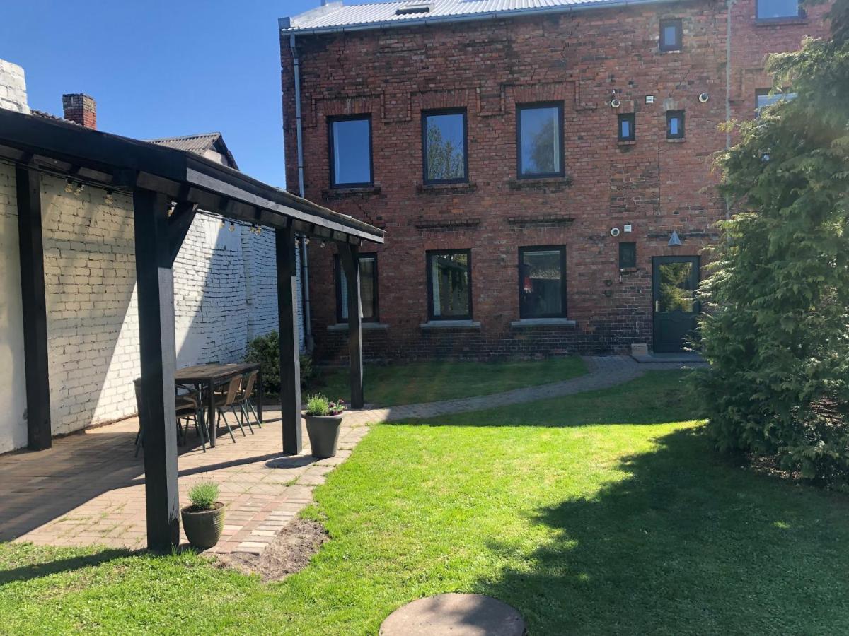Seven Sisters Apartments With Self Check-In Liepaja Bagian luar foto
