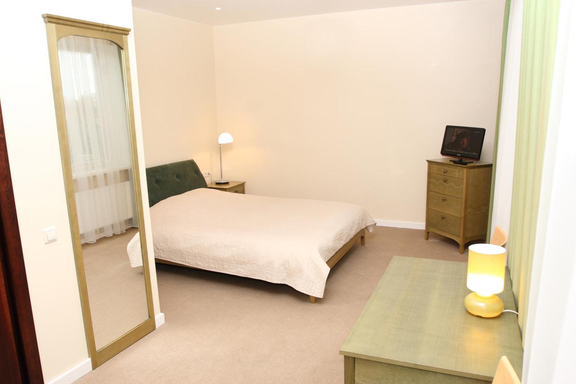 Seven Sisters Apartments With Self Check-In Liepaja Bagian luar foto